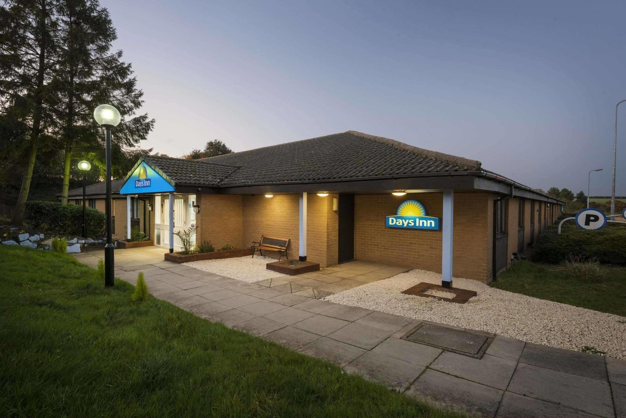 Days Inn Sutton Scotney North Kültér fotó